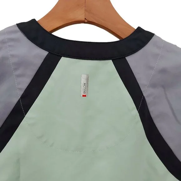 Grey's Anatomy Scrub Top Womens XXS Green V-Neck Short Sleeve Active Uniform - Picture 7 of 9